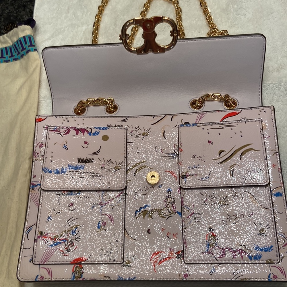 Tory Burch Ladies Light Lavender Medium Size Purse with 2 Pockets in front. - Picture 2 of 5